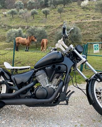 Scarichi Vance & Hines nero per Honda Shadow 600