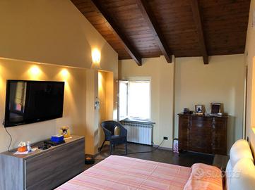 VILLA SINGOLA A RECETTO