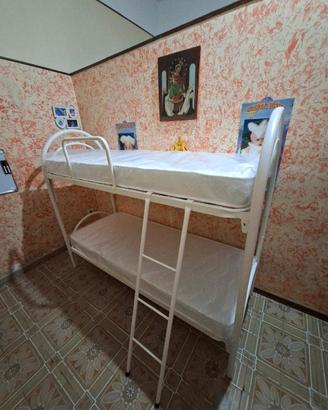 LETTI A CASTELLO E MATERASSI PER CASE VACANZA 