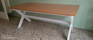 Tavolo o scrivania Jysk