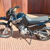 Yamaha 600 xt e anno 2000 storica