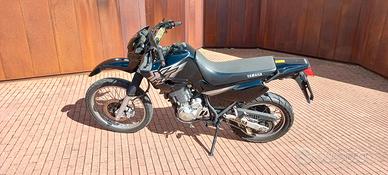 Yamaha 600 xt e anno 2000 storica