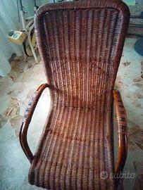 poltrona in vimini 