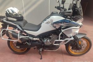  Cf moto