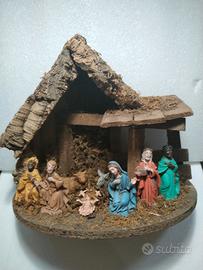 Presepe Artigianale con Natività Completa 