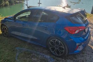 Ford Focus ST LINE 