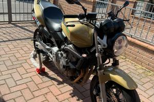 Honda hornet 600 2004