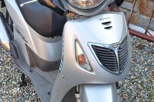 Honda sh 150