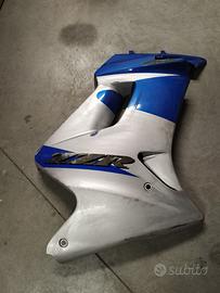 KAWASAKI ZZR 250 - Carena dx da riparare