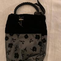 Borsa a mano in tessuto