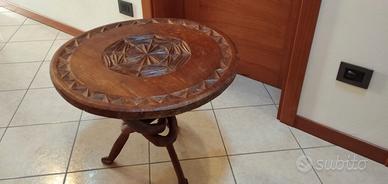 Coppia tavolini in legno antichi