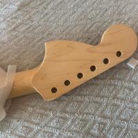 Manico per chitarra elettrica stratocaster 22 tast