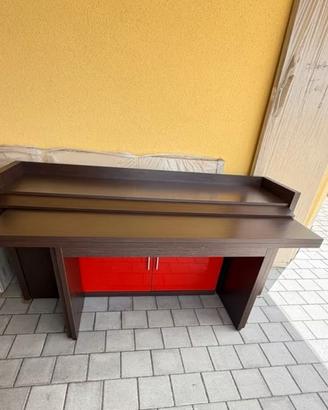 Credenza, madia, tavolo