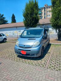 opel vivaro 6posti passo lungo 2010