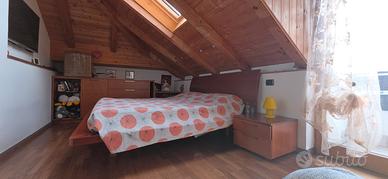 letto matrimoniale in legno