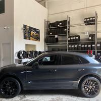 Cerchi NUOVI Porsche Macan raggio 21 cod.93842