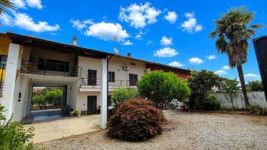 Villetta a schiera di 170 m² con 5 locali e box au