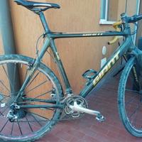bicicletta ciclo cross