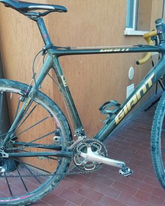 bicicletta ciclo cross