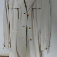 giacca in pelle bianca