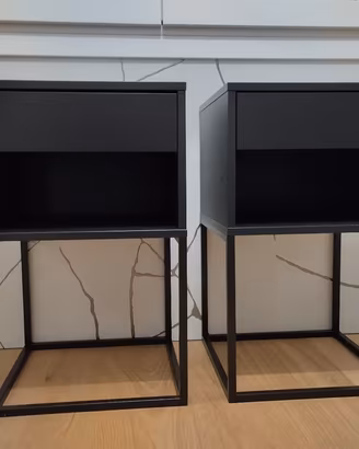 COMODINI VIKHAMMER IKEA