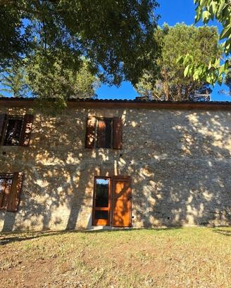 Casale a Guardea