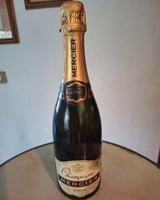 Bottiglia vintage Champagne Mercier Brut del 2012