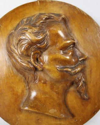 Scultura in legno di " Vittorio Emanuele II "