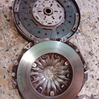 kit frizione volano alfa Giulietta 