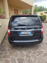 Lancia Voyager 2.8 TD S