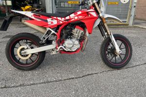 Swm SM 125 R