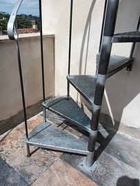 Scala a chiocciola in Ferro 