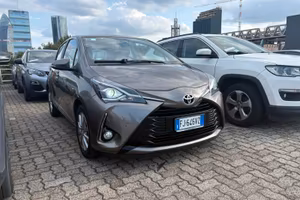 yaris 