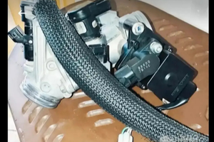 Suzuki Burgman AN 400 2007 in poi Corpo Farf. 180