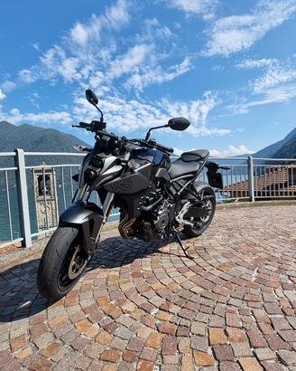 Suzuki GSX 8 S