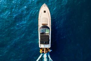 Cantieri di Sarnico  55  MAN 820  3 CABINE 3 BAGNI