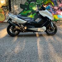 Yamaha t max