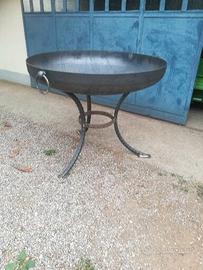 Braciere outdoor in ferro stile industrial