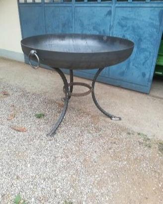 Braciere outdoor in ferro stile industrial