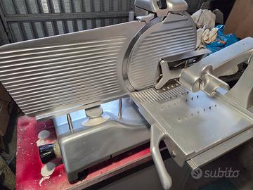Affettatrice professionale ABM lama 35 cm 220volt 