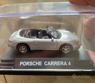 Modellino automobile