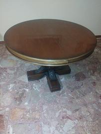 tavolo rotondo in legno