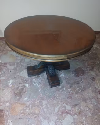 tavolo rotondo in legno