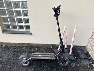 Monopattino elettrico dualtron
