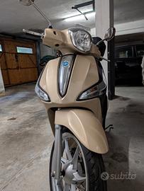 scooter piaggio liberty 150