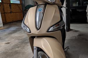 scooter piaggio liberty 150