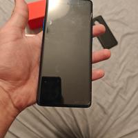 oneplus 8 pro blu 256 GB e 12gb RAM in buono stato