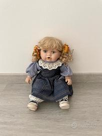 Bambola di porcellana 