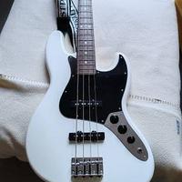 Fender Jazz bass Hybrid II