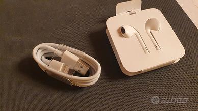 apple cuffie earpods 